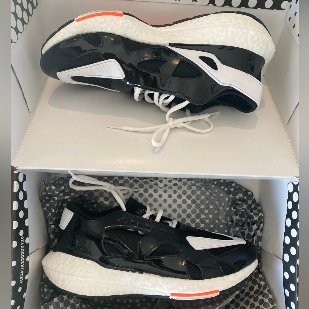 Adidas Ultraboost 22 Stella McCartney LIKE NEW